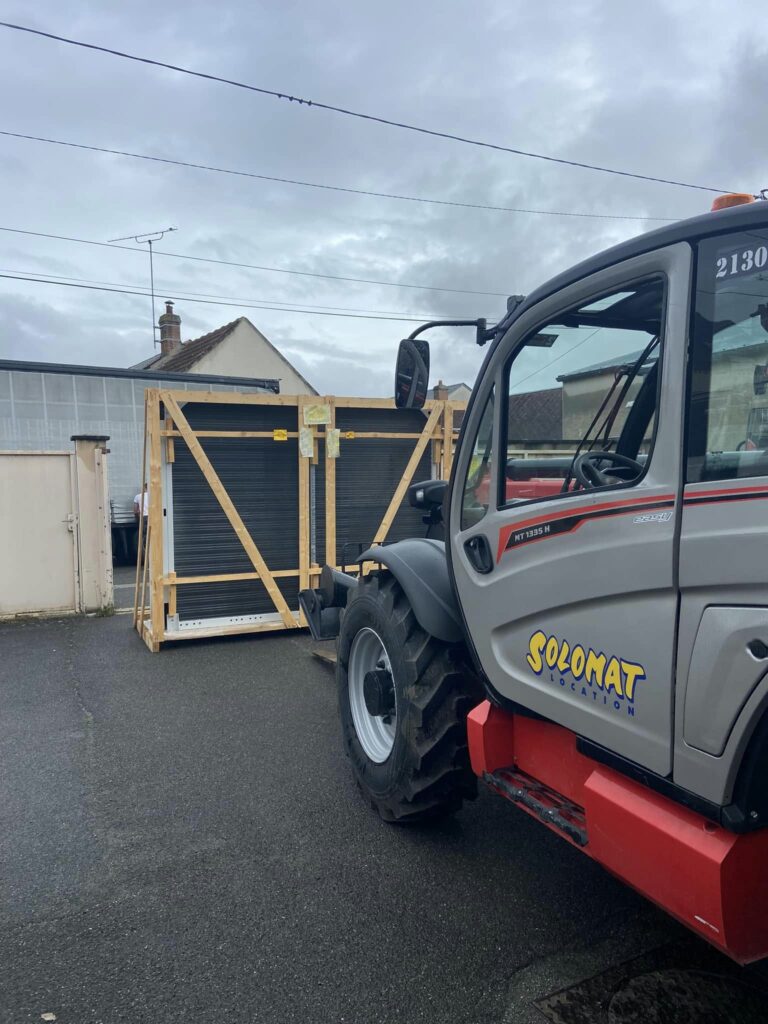 Manutention d’un équipement au chariot télescopique, Climacentre